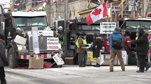 Canadian police hand leaflets ordering Ottawa protesters to leave