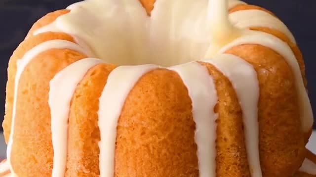 You will bundt want to miss out on this cake centerpiece