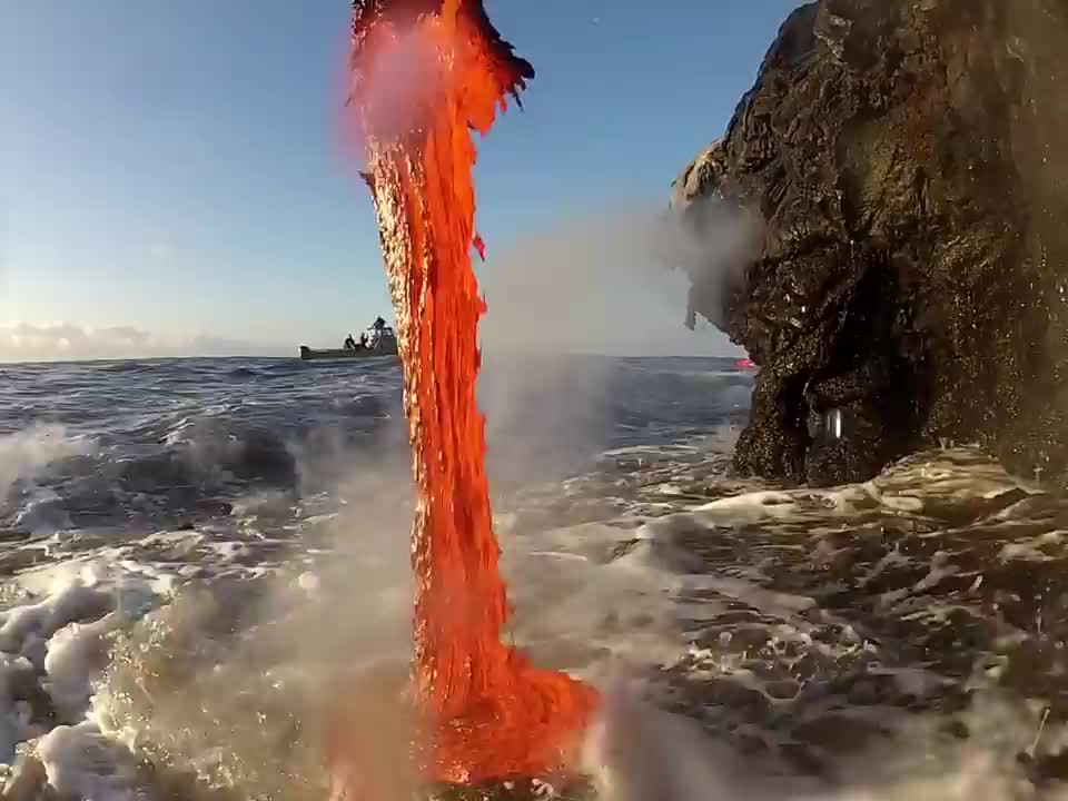 Amazing up close footage of Lava en