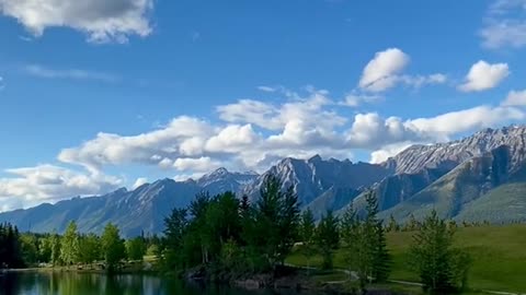 Quarry lake🇨🇦