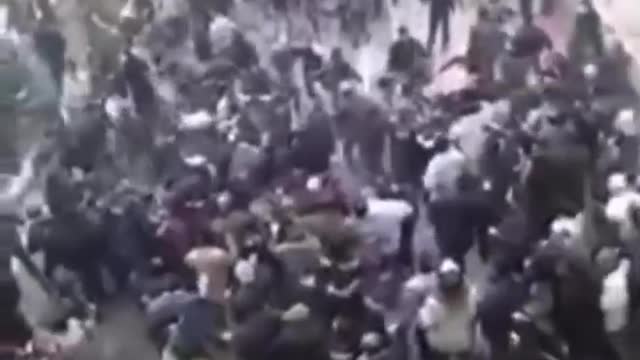 Clashes between Iran police and Protestors