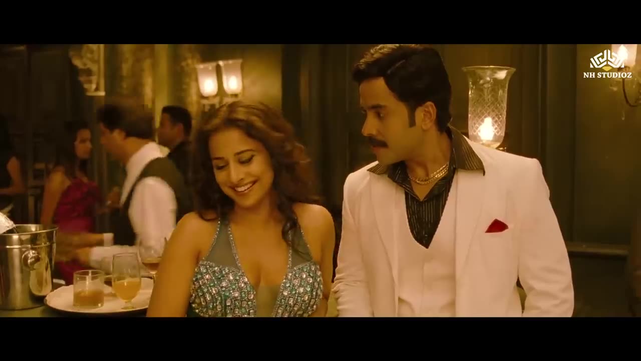 Vidyabalan hot