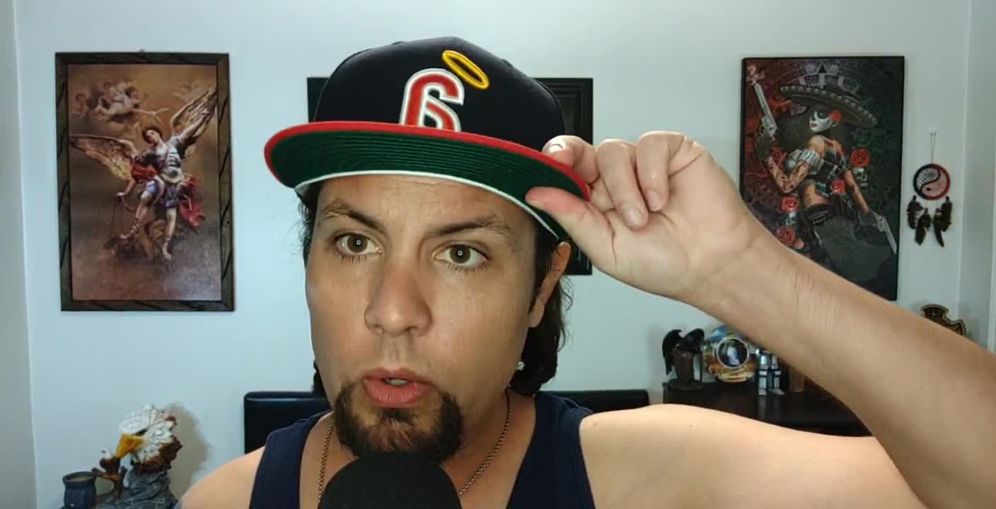 Hollywood, Come out and PlayEyay 🎃