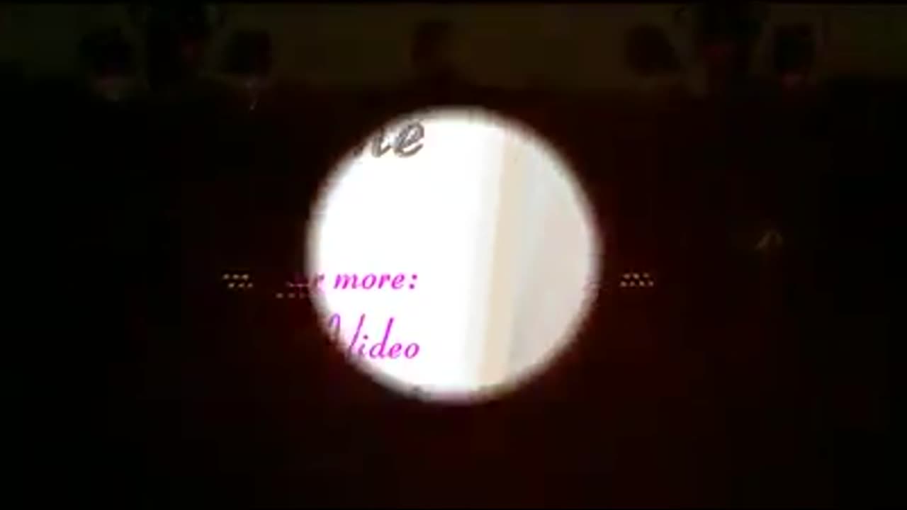 Queen Live at the Bowl 1982 - Flash/The Hero