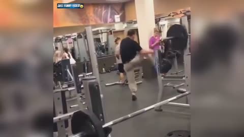 DUMB PEOPLE AT THE GYM