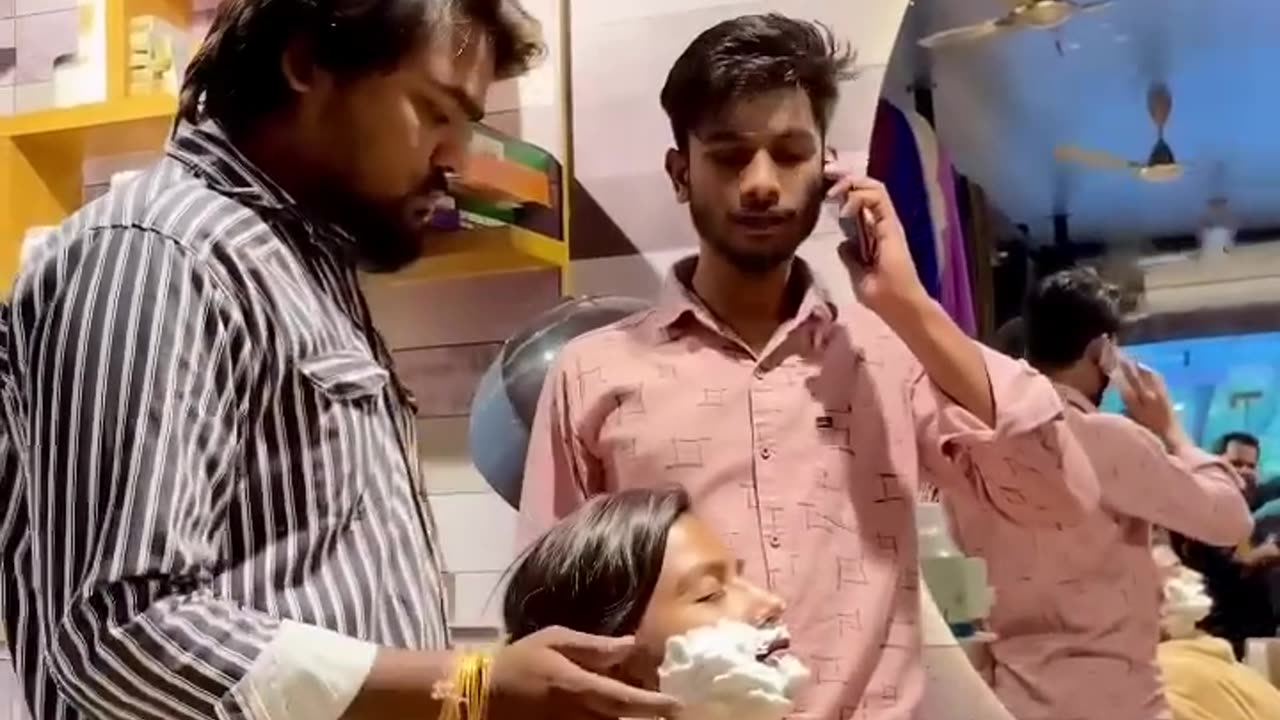 Tag karo sundar ladkiyo ko 😎