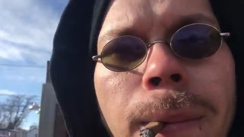KingCobraJFS Dec 30, 2017 "Mango Swisher Sweets review"