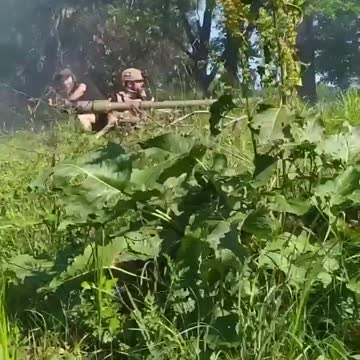 Ukrainians Fire Recoilless Rifle at Russian Trenches