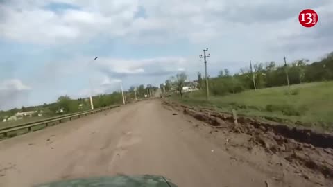 Ukrainian fighters show the final situation on the road to Bakhmut