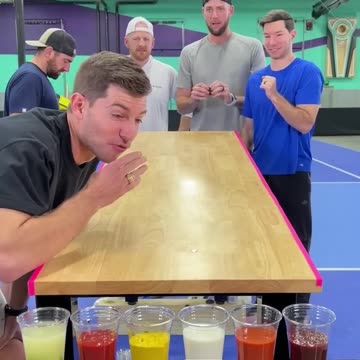 Oreo Roll Roulette! 🤢