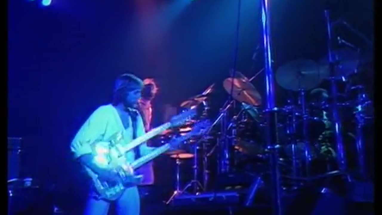 BBC The Old Grey Whistle Test - Genesis (May 1980)