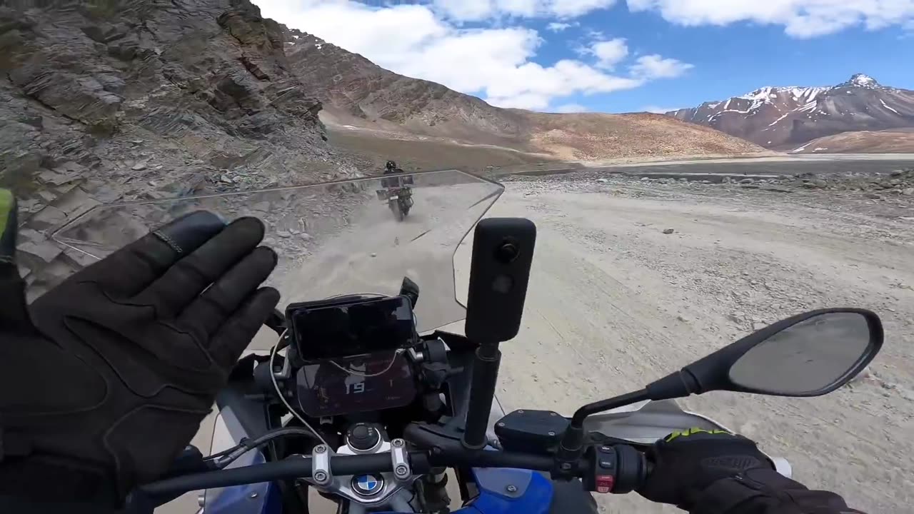 Jitna socha utna asan nahi !! Manali to Ladakh Ep 05