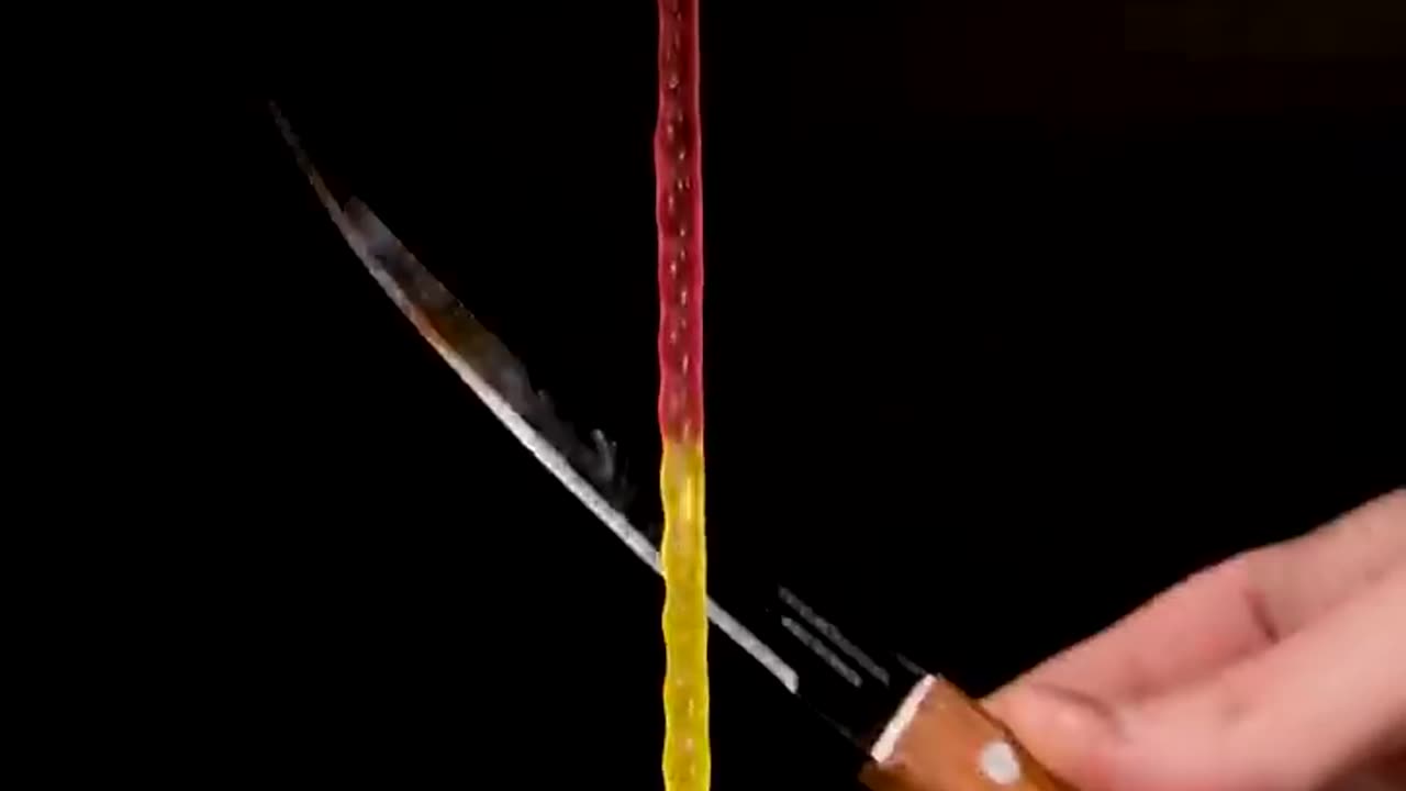 Gummy Worm Cutting