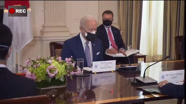 Biden “Wearing Mask ”with Tissue inside