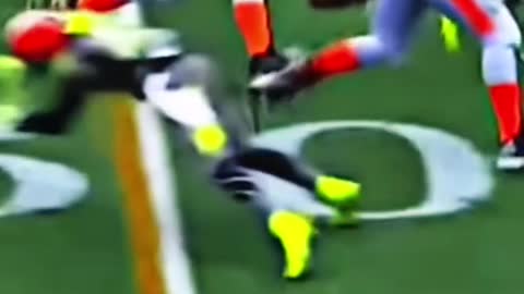 Josh Gordon gets FLIPPED in the pro bowl😟