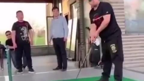 MAKE THE BOSS HAPPY