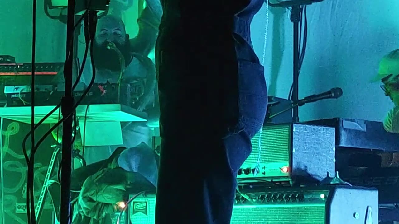 Portugal, The Man with Snacktime - LIVE @ Iron City (Dummy)