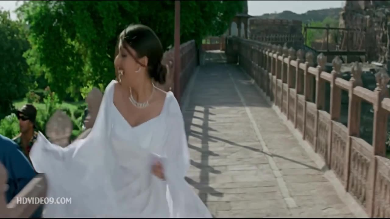 Chand Tare Phool (Tum Se Achcha Kaun Hai)_HD_720p-(HDvideo9)