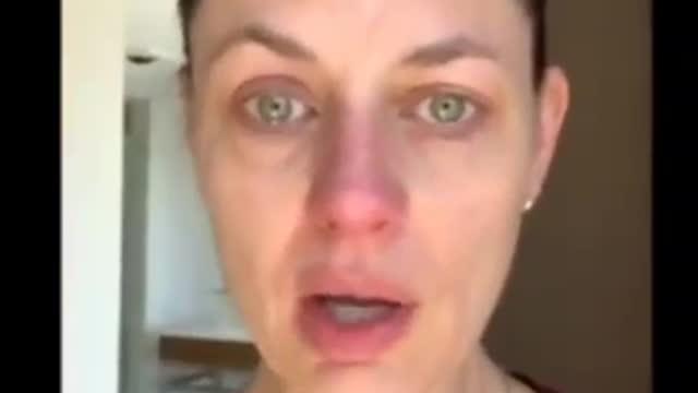 Meanwhile, Canadian actress Jennifer Gibson in an absolute shocking video