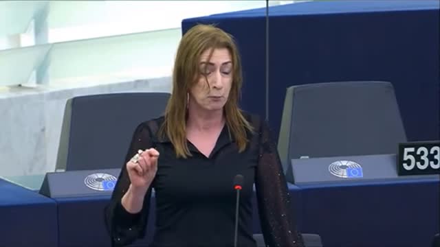 🔥 FIRE 🔥 Clare Daly on Ukraine-Russia conflict in European Parliament