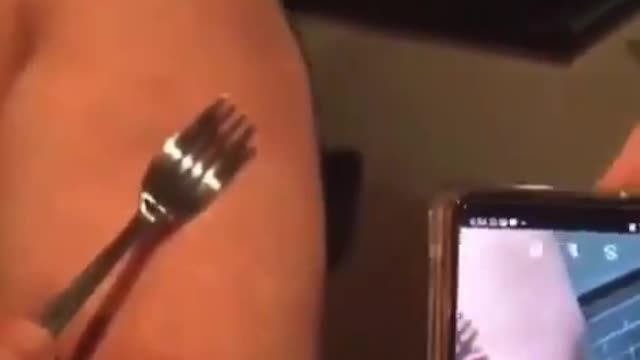 Vaccinated now have a QR Barcode in their arm