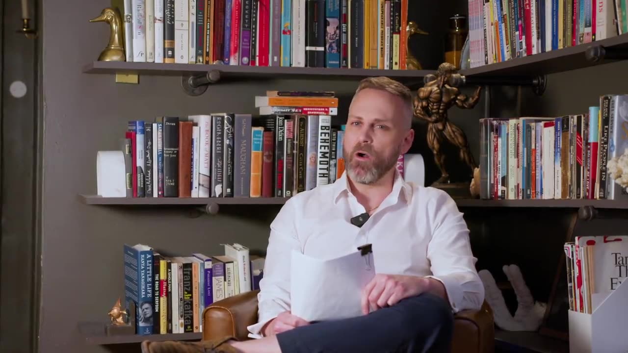 Tucker Carlson Releasing New Biography With Shocking Details About His Firing