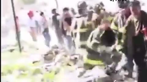 Firefighters at 9/11 say: "Bomb in the building, start clearing out"