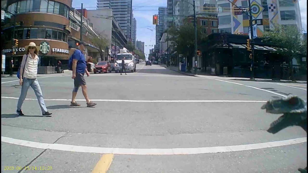 Scooter(35) A bit of Davie Street and a bit of Robson Street (1440p60fps) (09:26) June 15, 2023