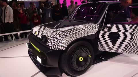 Renault - R5 Turbo 3E | Paris Motor Show 2022