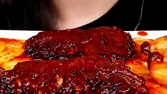 Spicy Golden Enoki Mushrooms #zoeyasmr #zoeymukbang #bigbites #mukbang #asmr #food #먹방 #틱톡푸드 #spicym