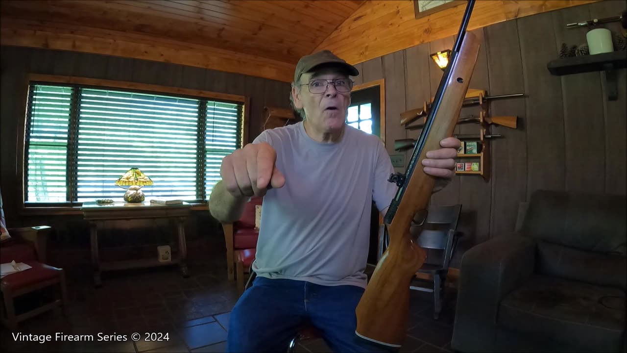 Vintage Firearm Series ep. 18 ( I buy a $90.00 Mendoza Crosman Pellet rifle)