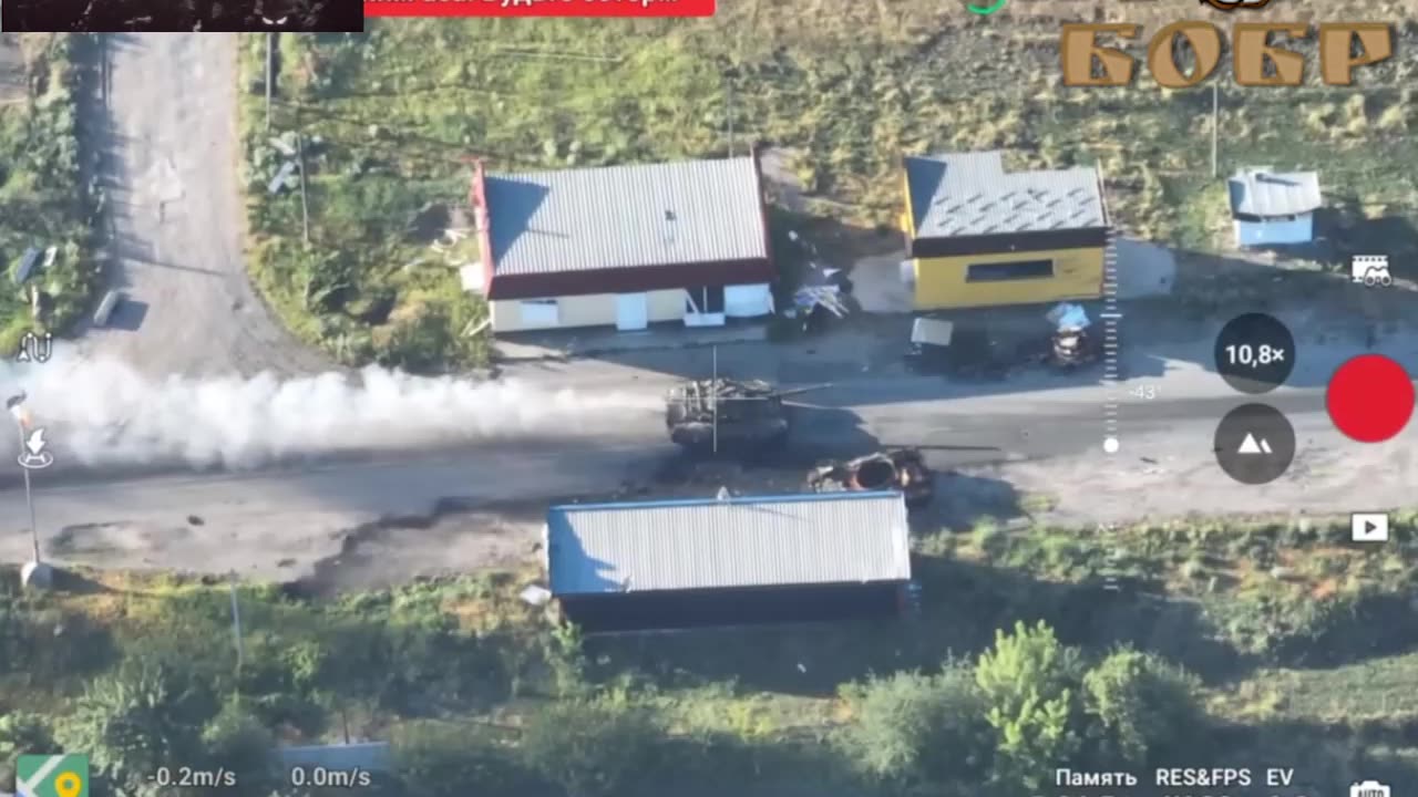 FPV Drone Attacks a Ukrainian Tank in Volchansk