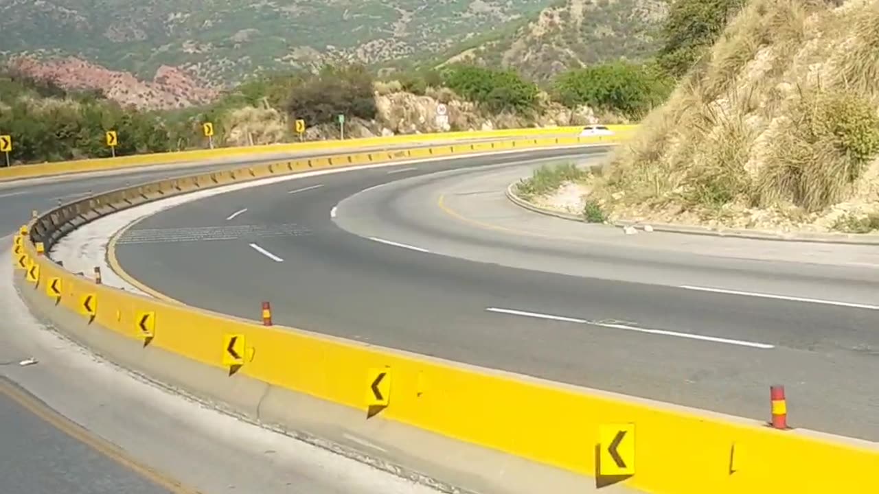 Urdu lines