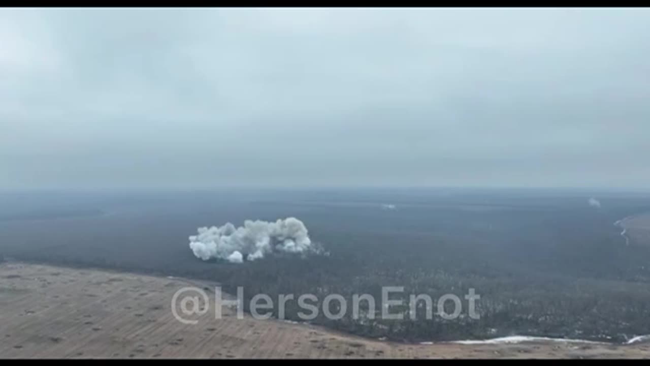 2023-05-13 Lancio di bombe termobariche da artiglieria su postazioni russe