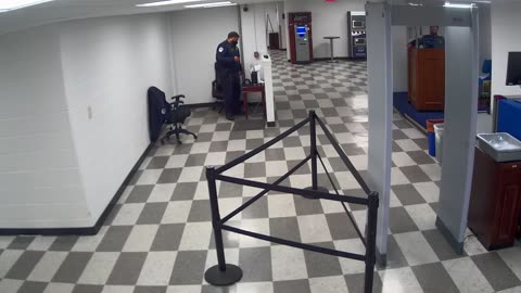 6135RHOBG3G3L8ScreeningArea8_2021-01-06_10h20min01s517ms.mp4