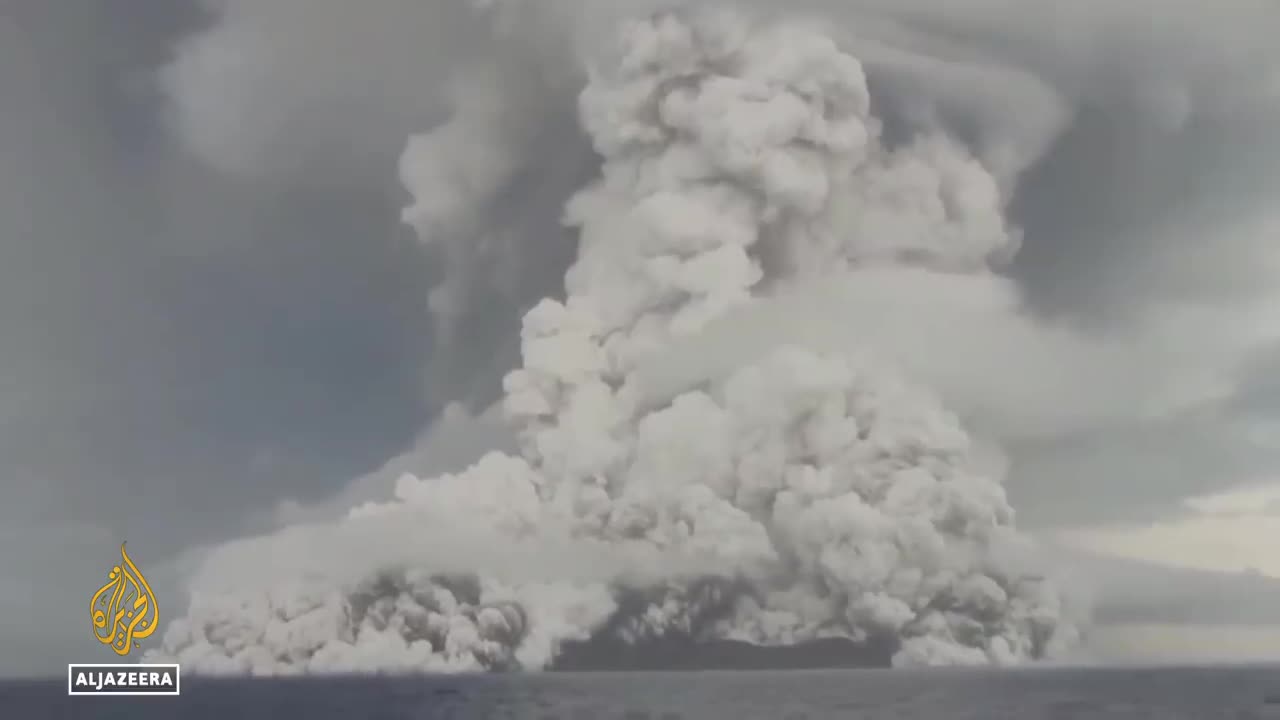 Tsunami waves crash ashore in Tonga after volcanic eruption