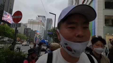 20210509_V3_S01(v5vUPs1_4bA)태극기 들고 현충원에 들어가지 못하게 한 이유는_ 올해 5월 5일 대한민국에서 생긴 일!