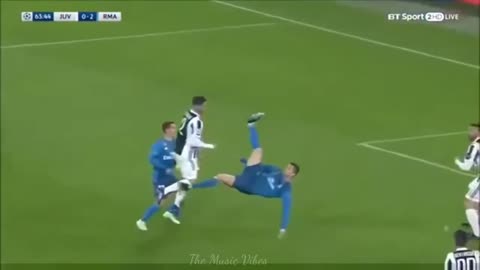 Cristiano Ronaldo CR7 | Bicycle kick | WhatsApp status | The music vibes | Our Streets