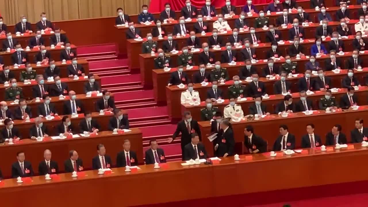 Emperor Xi just had his predecessor Hu Jintao hauled out of the CCP summit on live TV