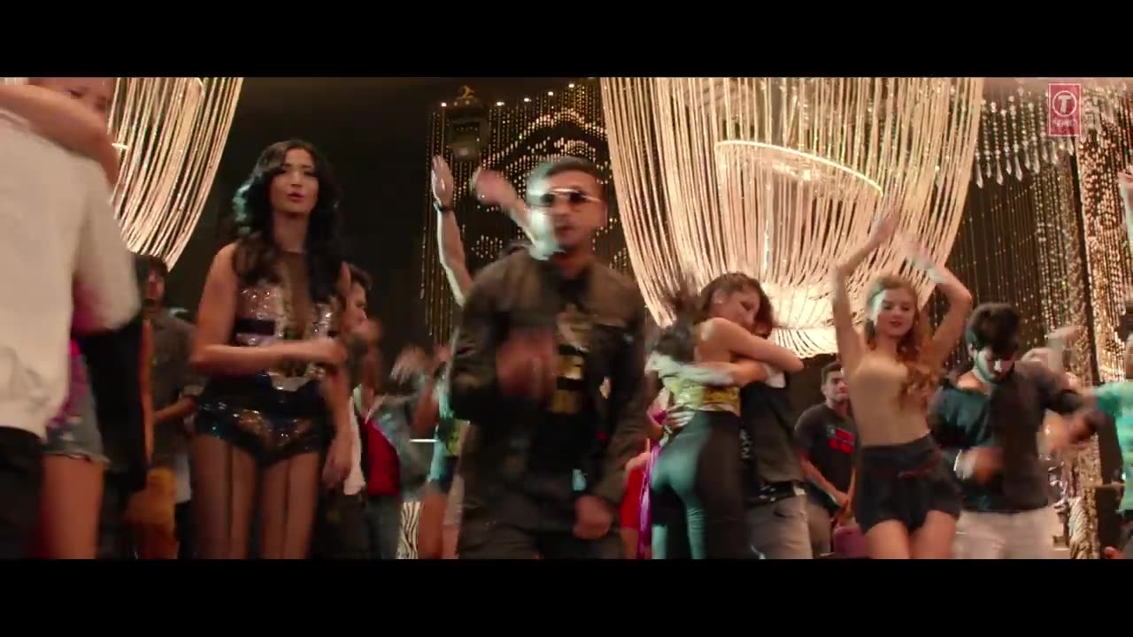 Birthday Bash yo yo honey singh song
