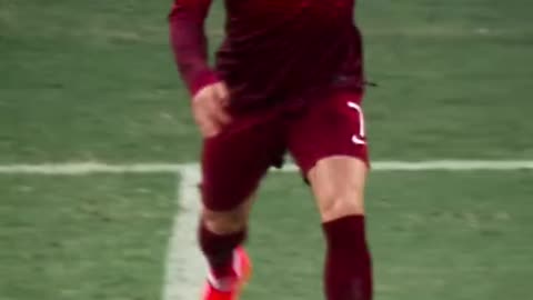 Skill+armband=Cristiano Ronaldo