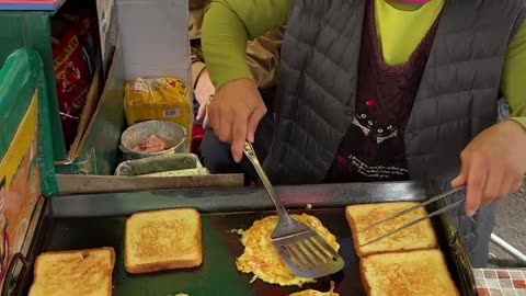 Korean Street Egg Toast - Korean Street Food