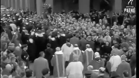 Procissão de Quarta-Feira de Cinzas em Roma no ano 1960