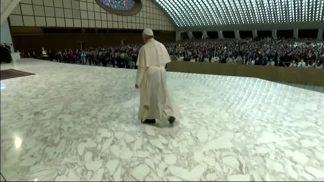 Pope: Ukraine threat causes 'great pain in my heart'