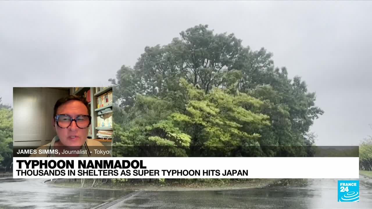 Thousands evacuated as typhoon pounds Japan • FRANCE 24 English