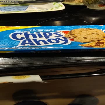 Eating Nabisco Family Size Chips Ahoy! Real Chocolate Chip Cookies, Dbn, MI, 10/24/23