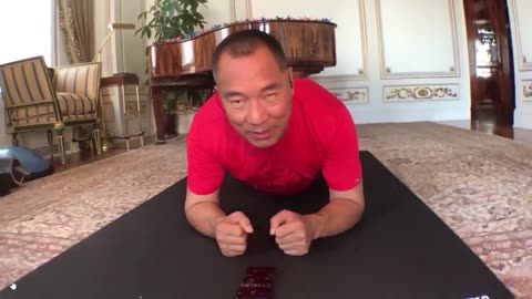 20170718文贵先生视频回顾：做平板撑坚持20分钟！当然和十里路不换肩比不了。。。各位健身了吗？