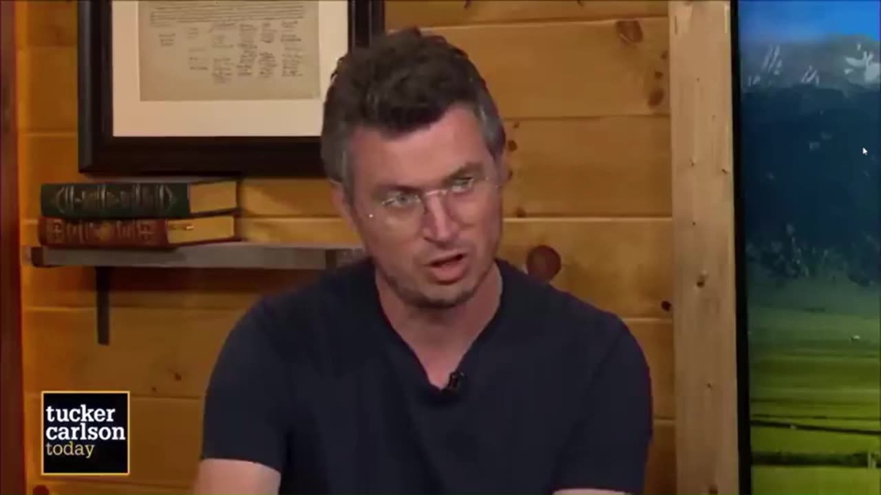clipped from Mattias Desmet w/ Tucker Carlson - "MASS FORMATION PSYCHOSIS"