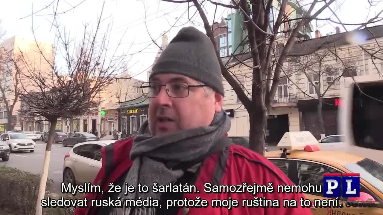 Co si Rusové myslí o Putinovi a Zelenském?