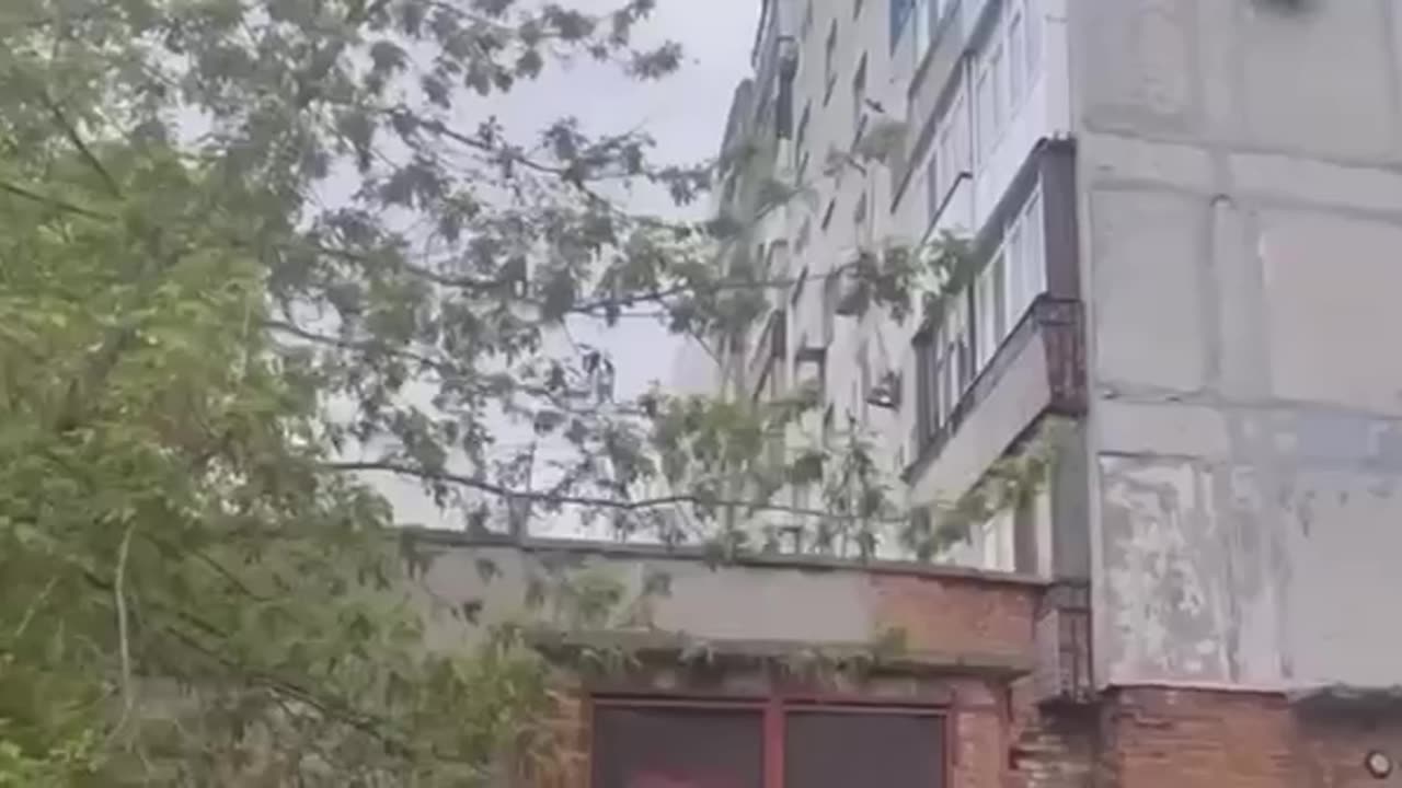 Armed Forces of Ukraine are again hitting Donetsk. Direct fire on a residential building